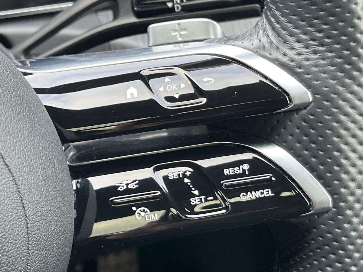 Used Mercedes-Benz C Class 2025 for sale - 78098350: Photo 27