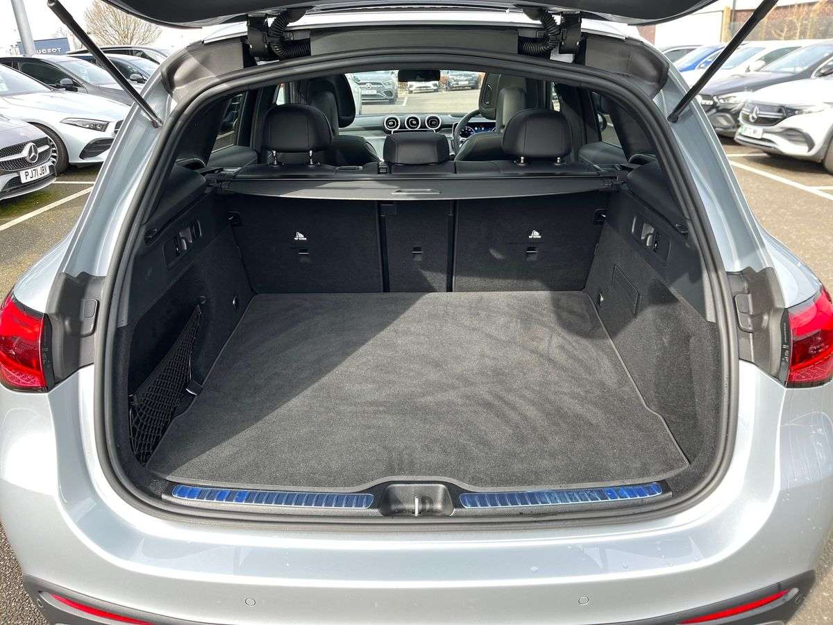 Used Mercedes-Benz GLC 2023 for sale - 78191792: Photo 17