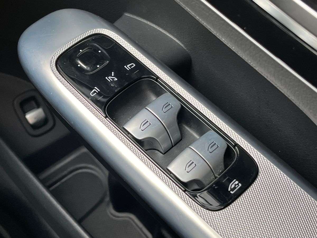 Used Mercedes-Benz GLC 2023 for sale - 78191792: Photo 21