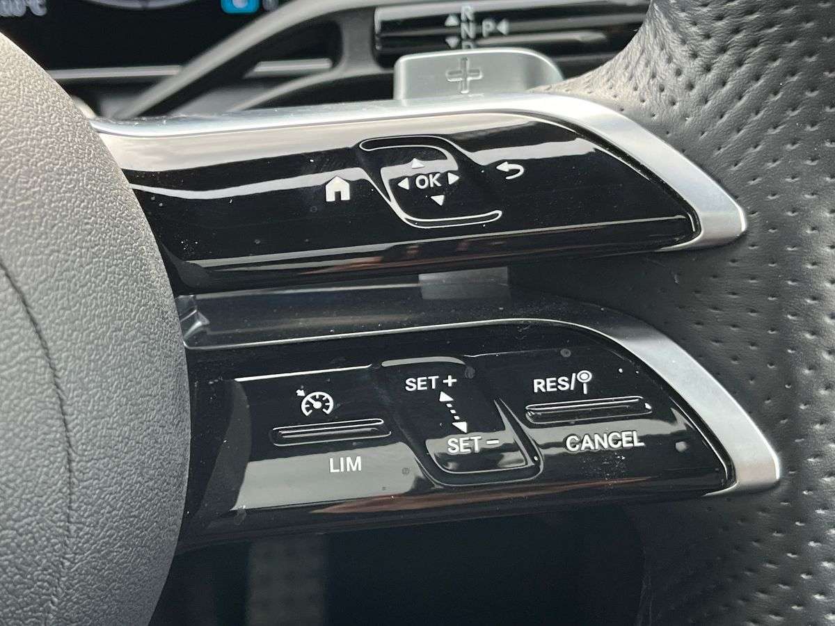 Used Mercedes-Benz GLC 2023 for sale - 78191792: Photo 27