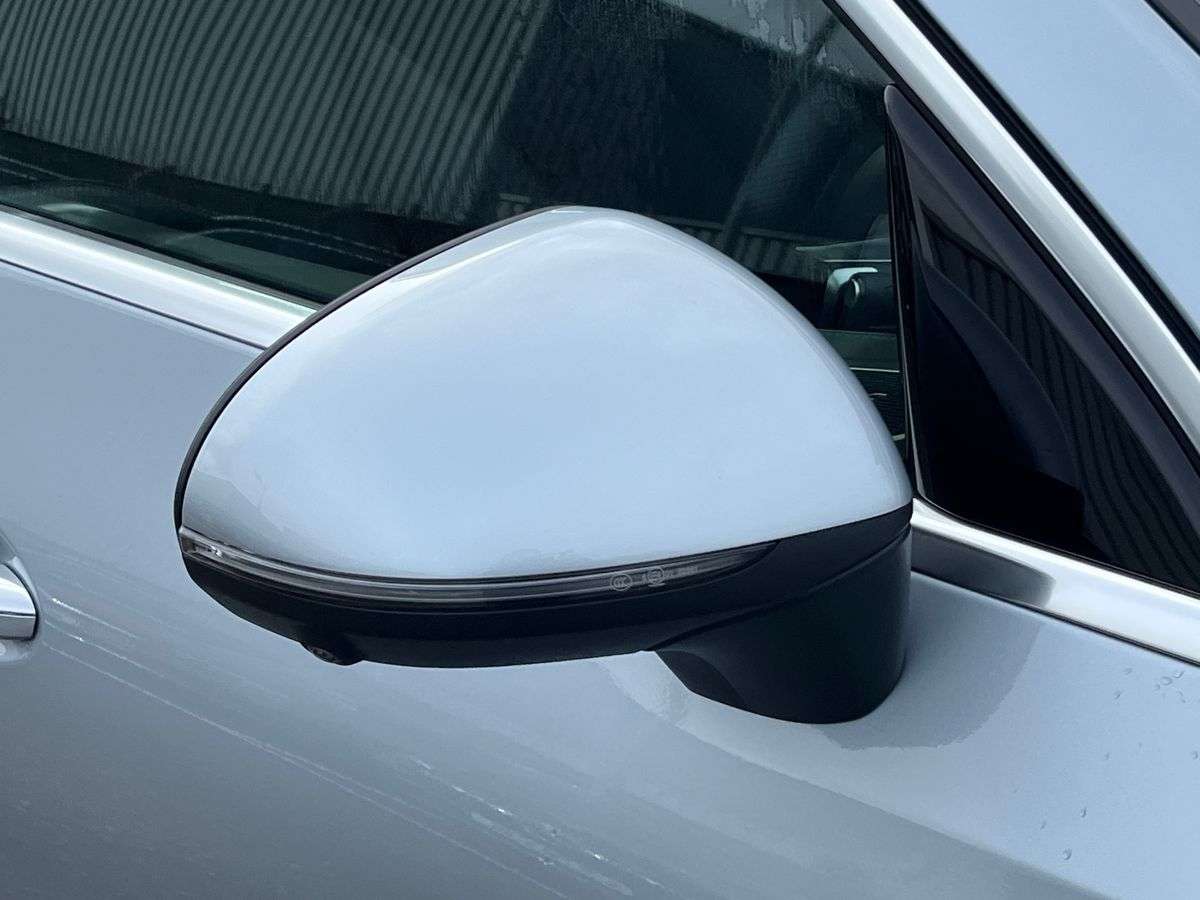 Used Mercedes-Benz GLC 2023 for sale - 78191792: Photo 38