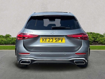 Used Mercedes-Benz C Class 2023 for sale - 79417770: Photo