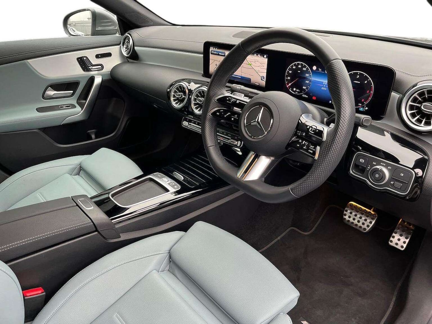 Used Mercedes-Benz CLA 2025 for sale - 77946108: Photo 15