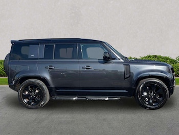 Used Land Rover Defender 2021 for sale - 79346976: Photo