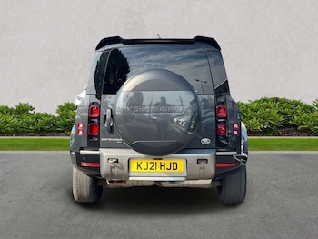 Used Land Rover Defender 2021 for sale - 79346976: Photo