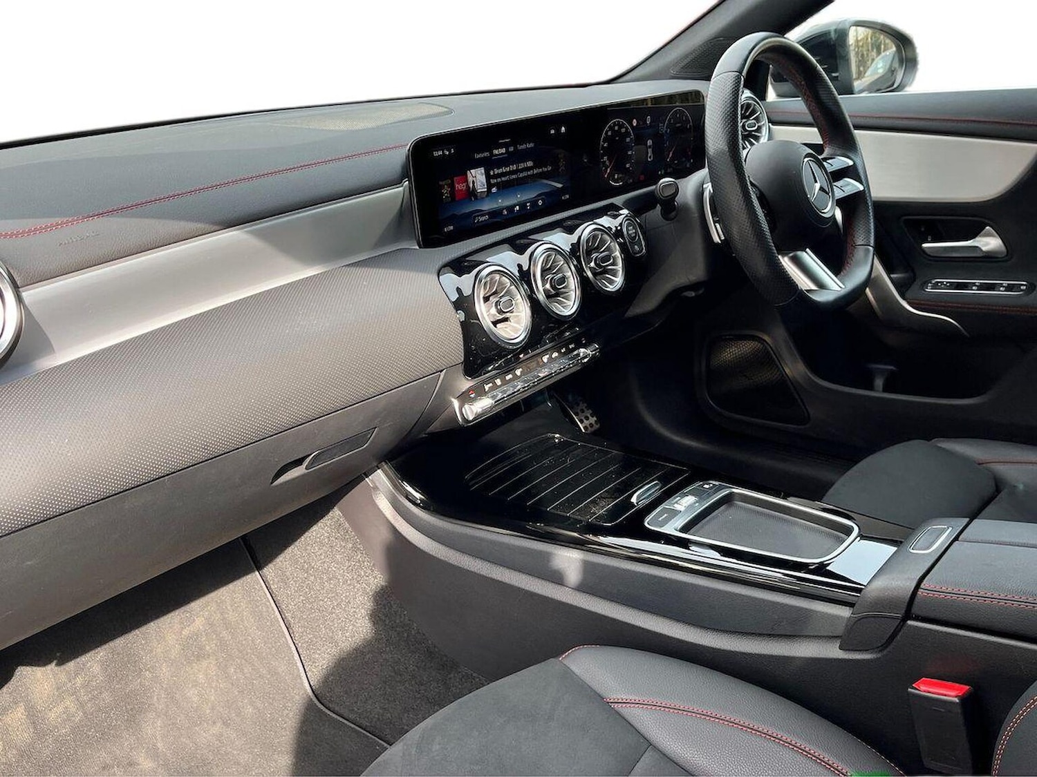 Used Mercedes-Benz CLA 2023 for sale - 76144200: Photo 7