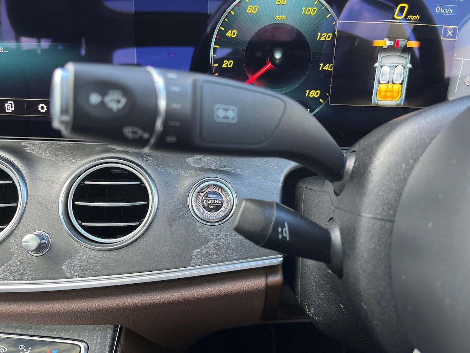 Used Mercedes-Benz E Class 2022 for sale - 76342971: Photo 28