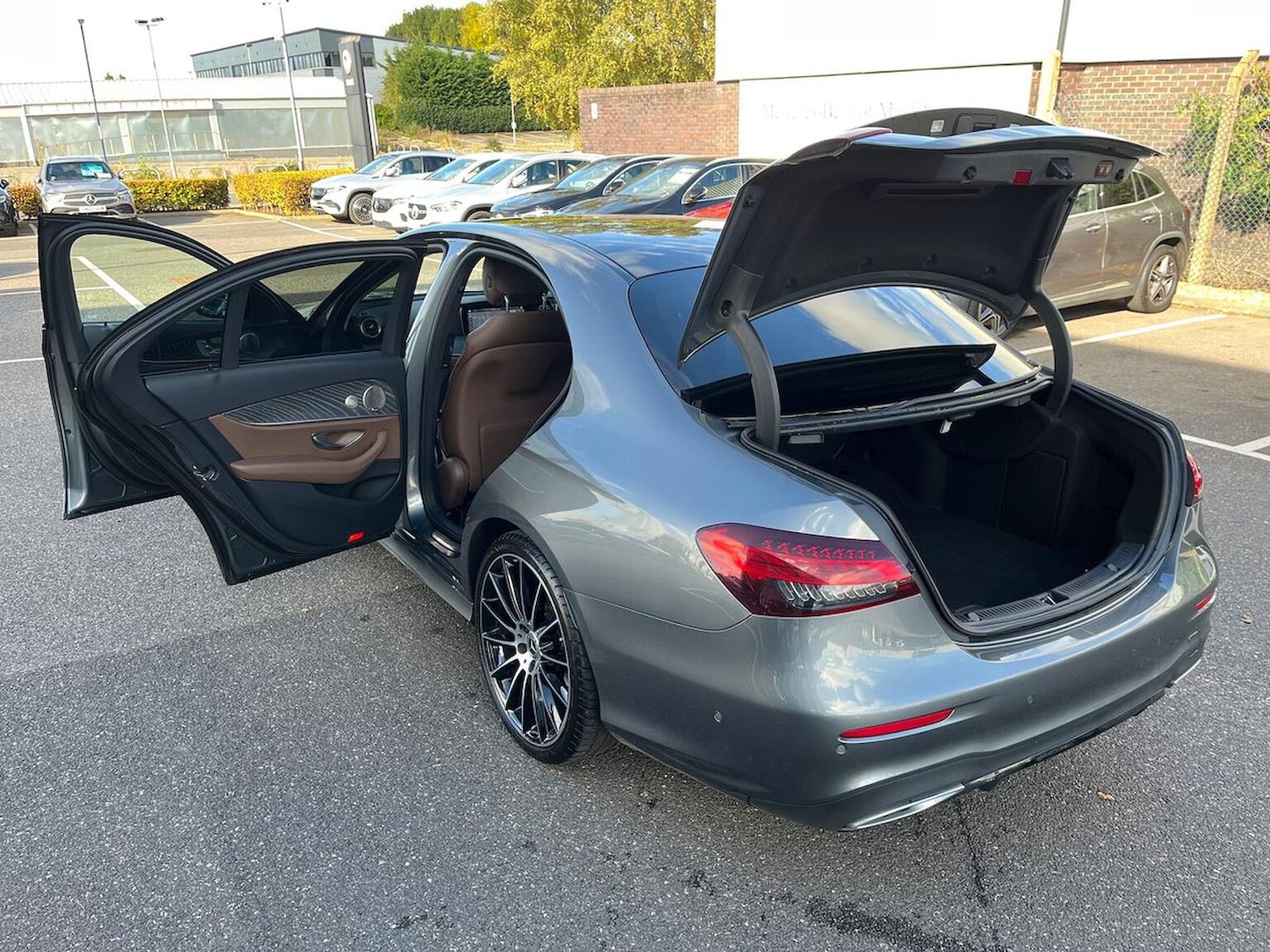 Used Mercedes-Benz E Class 2022 for sale - 76342971: Photo 40