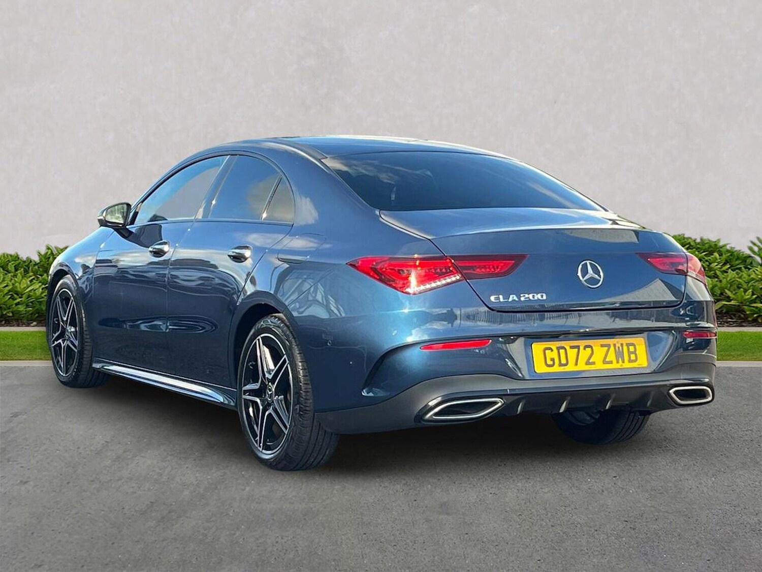 Used Mercedes-Benz CLA 2022 for sale - 76352547: Photo 2