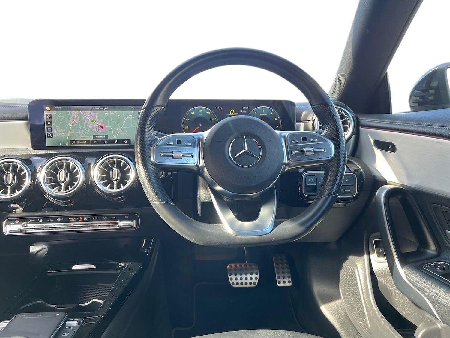 Used Mercedes-Benz CLA 2022 for sale - 76352547: Photo 9