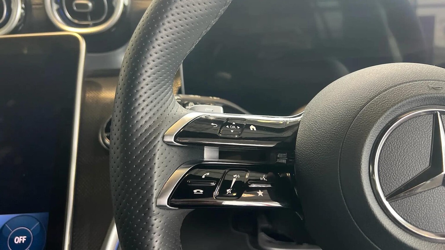 Used Mercedes-Benz GLC 2024 for sale - 76144202: Photo 26