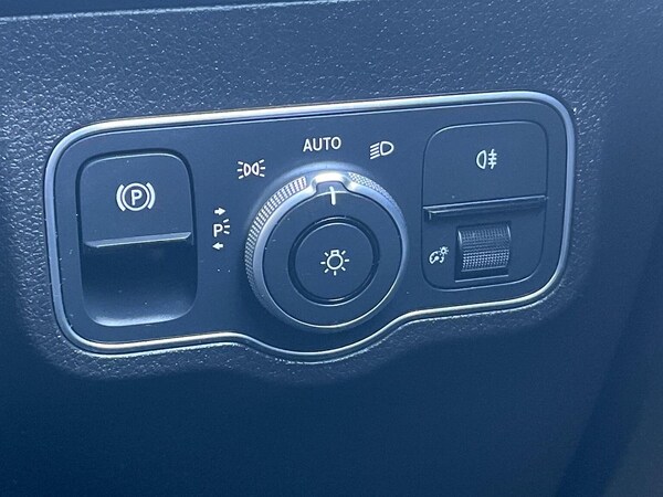 Used Mercedes-Benz GLB 2023 for sale - 76170690: Photo 22