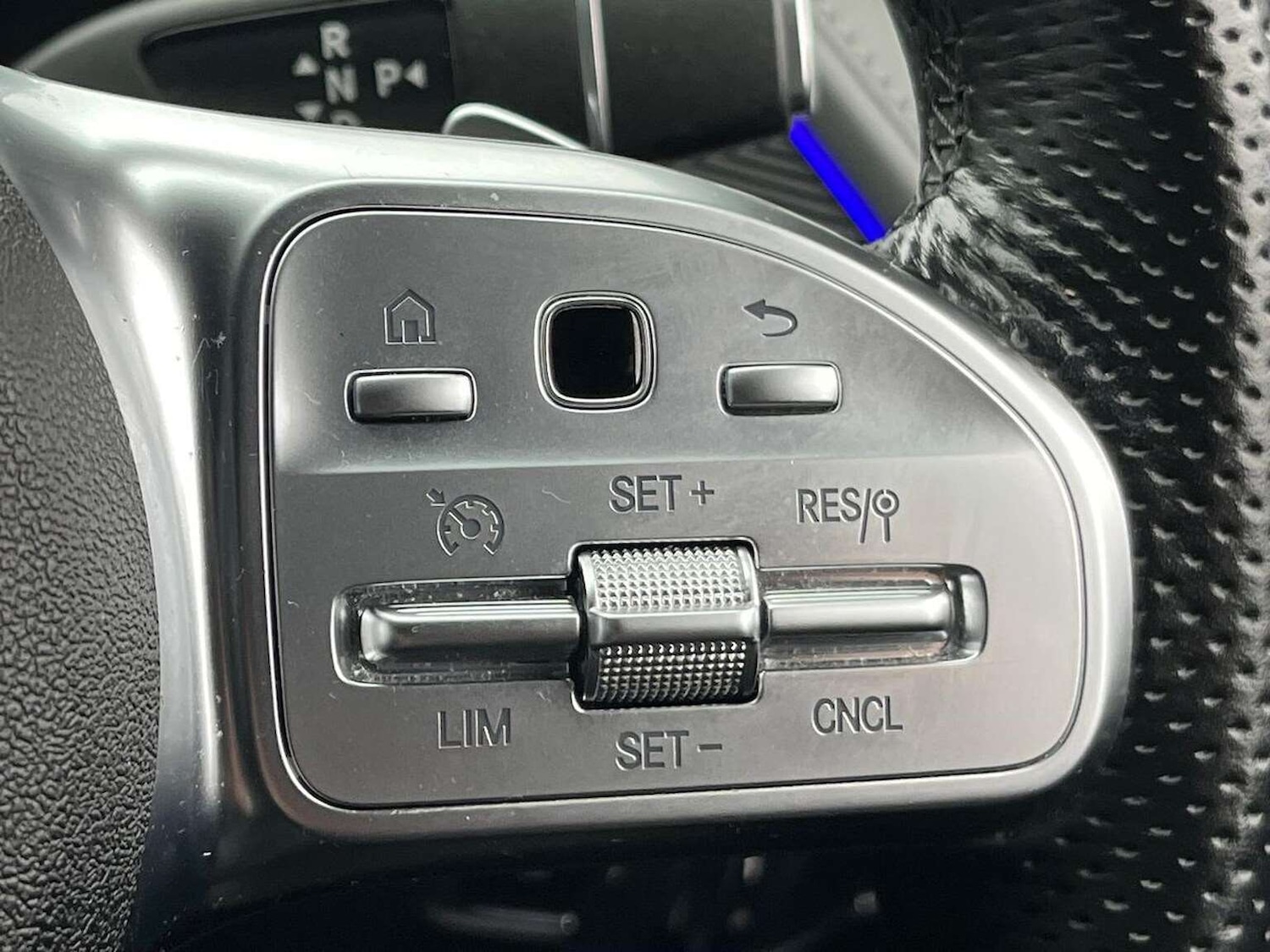 Used Mercedes-Benz EQC 2020 for sale - 77639331: Photo 29