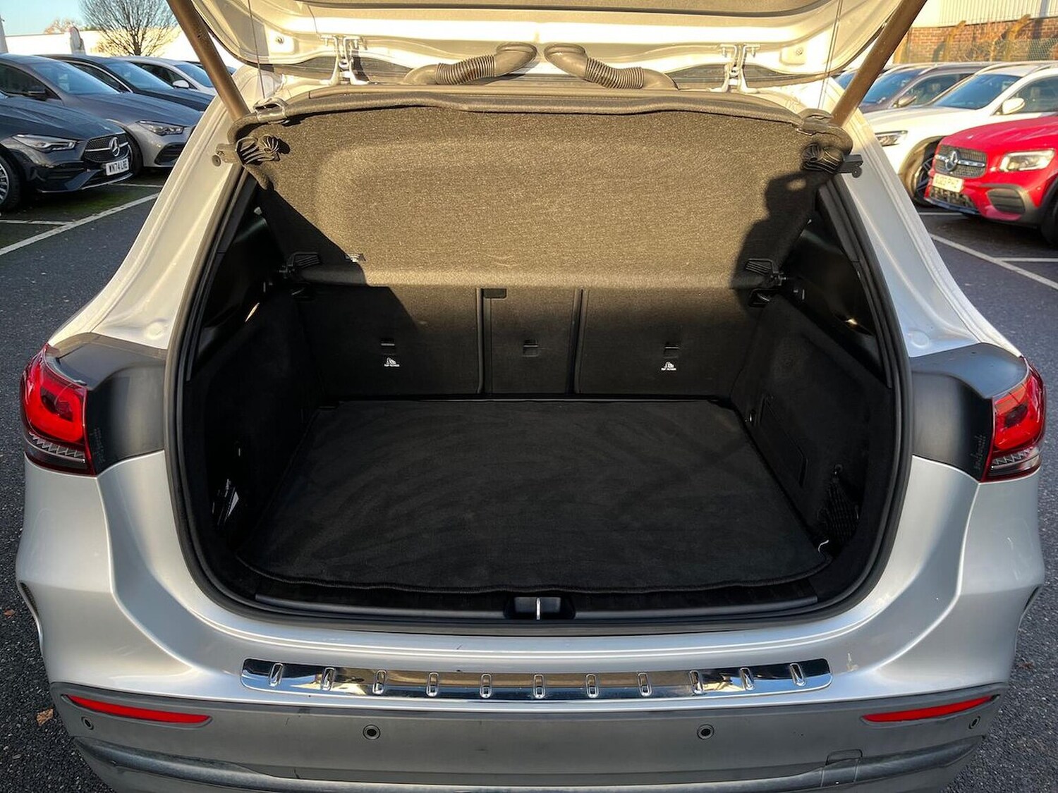 Used Mercedes-Benz GLA 2021 for sale - 76736673: Photo 17