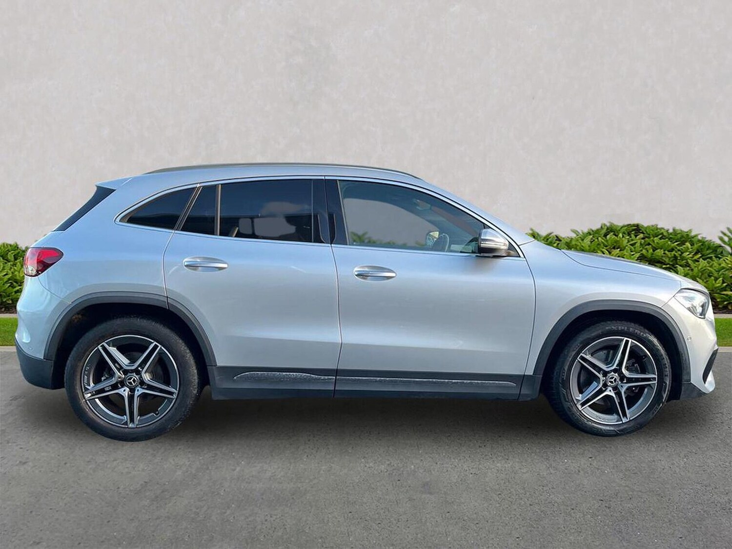 Used Mercedes-Benz GLA 2021 for sale - 76736673: Photo 3