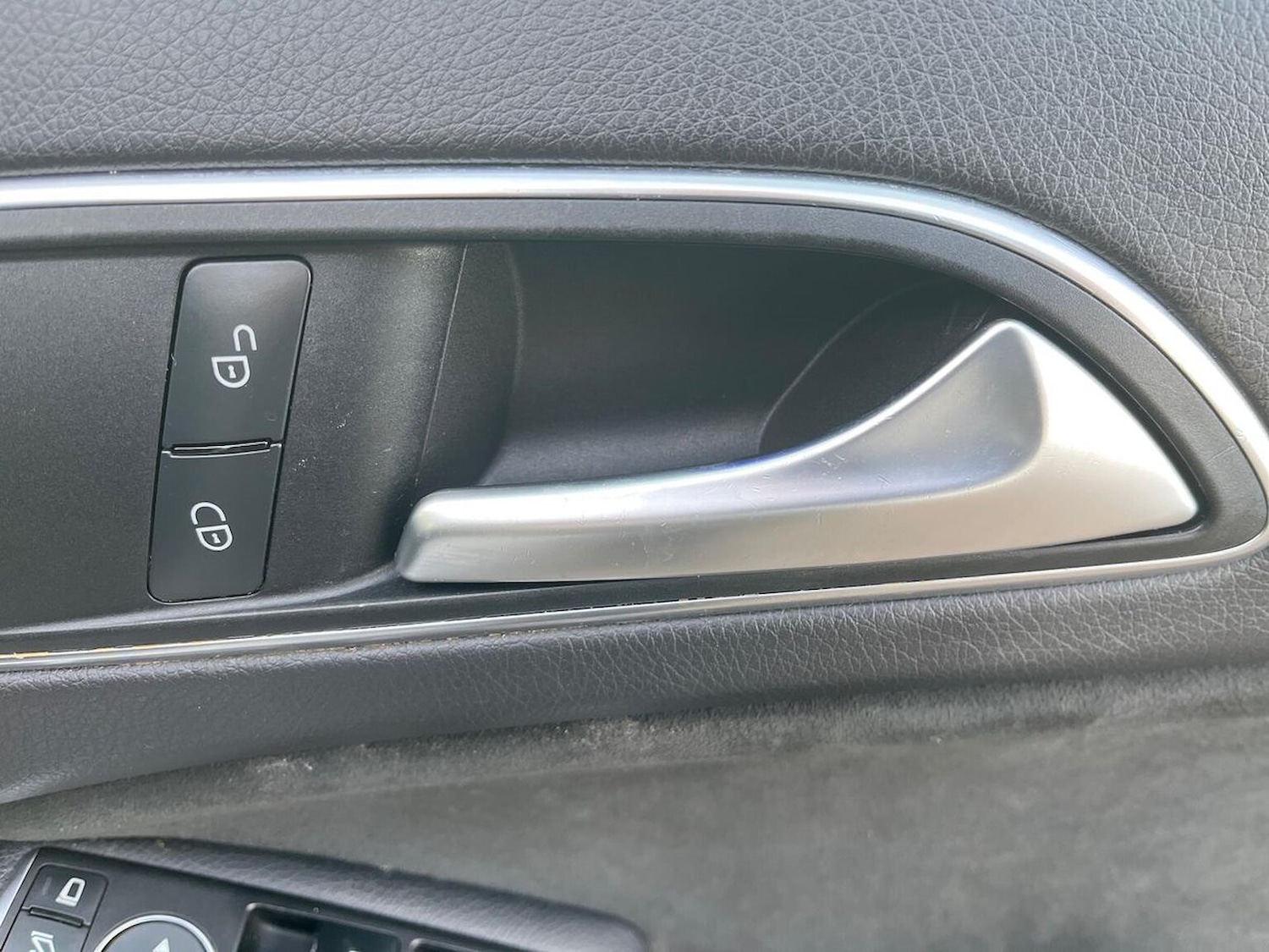 Used Mercedes-Benz A-Class 2017 for sale - 77073206: Photo 30