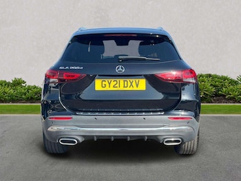 Used Mercedes-Benz GLA 2021 for sale - 78987302: Photo