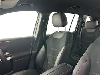 Used Mercedes-Benz GLB 2024 for sale - 76471006: Photo