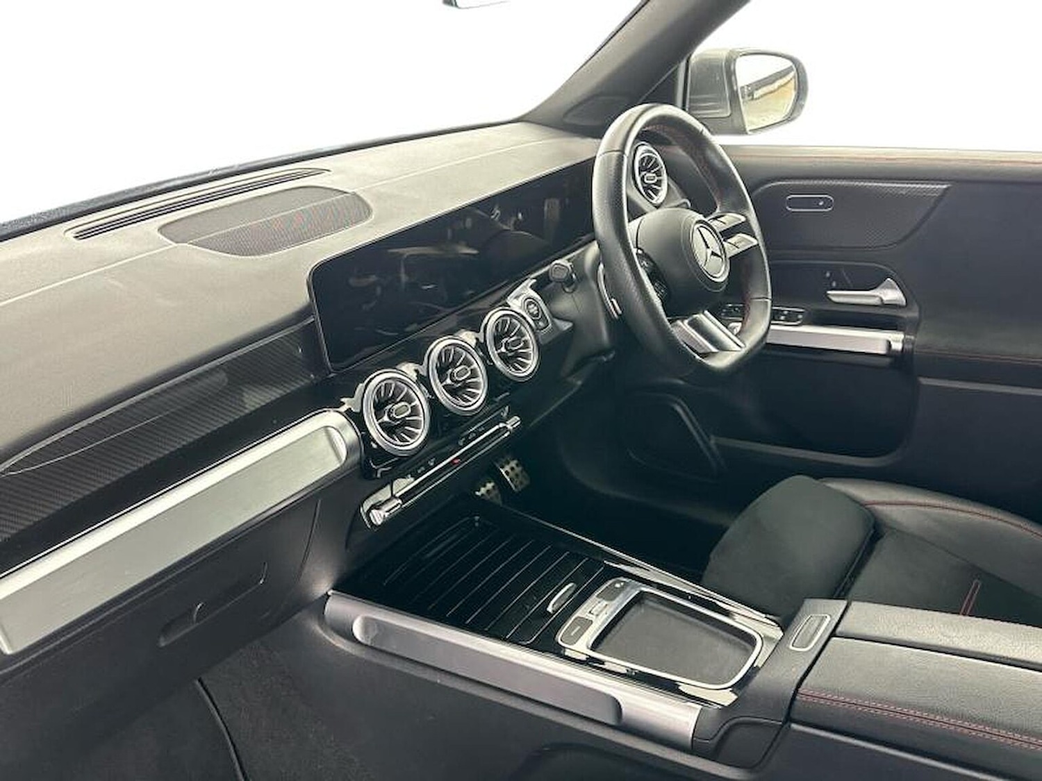 Used Mercedes-Benz GLB 2024 for sale - 76471006: Photo 6