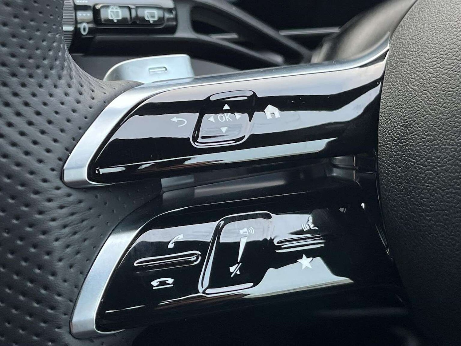 Used Mercedes-Benz GLC 2025 for sale - 77954097: Photo 26