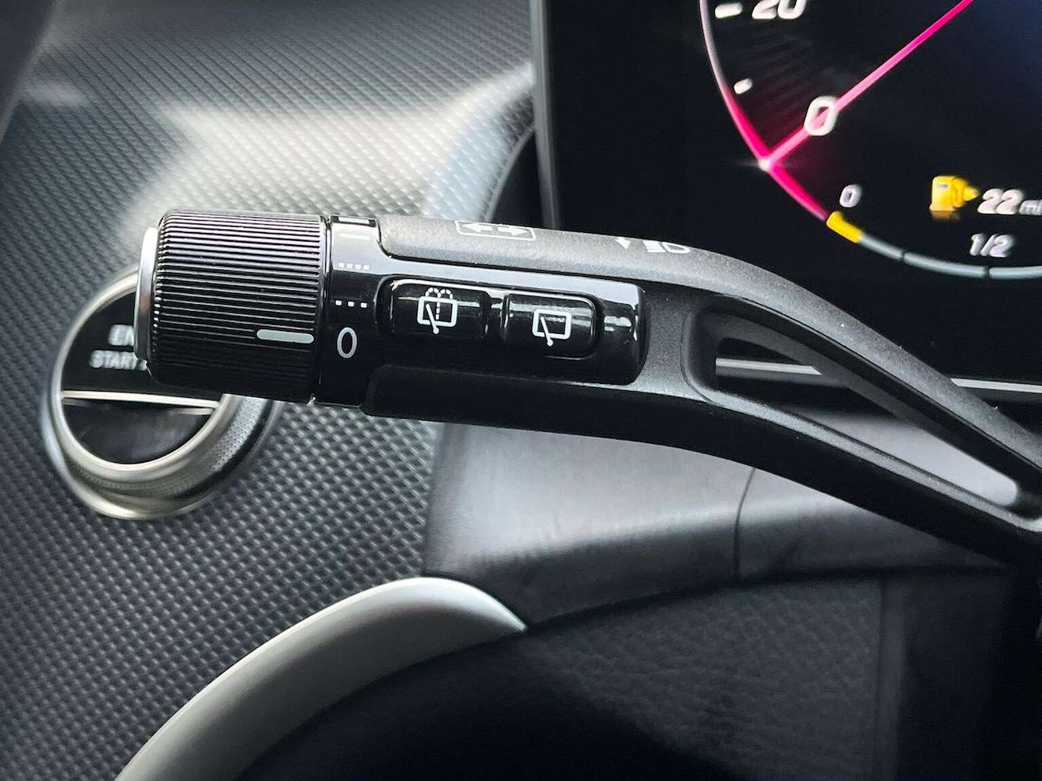 Used Mercedes-Benz GLC 2025 for sale - 77954097: Photo 28