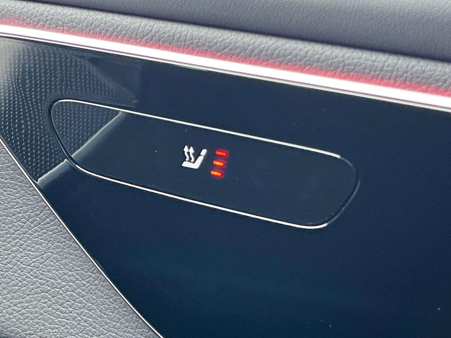 Used Mercedes-Benz GLC 2025 for sale - 77954097: Photo 30