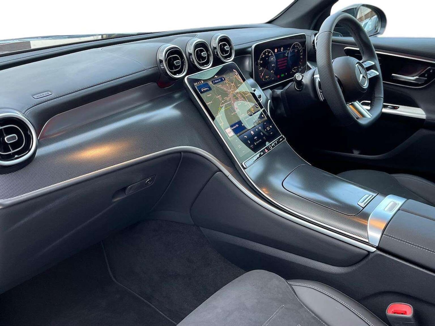 Used Mercedes-Benz GLC 2025 for sale - 77954097: Photo 7