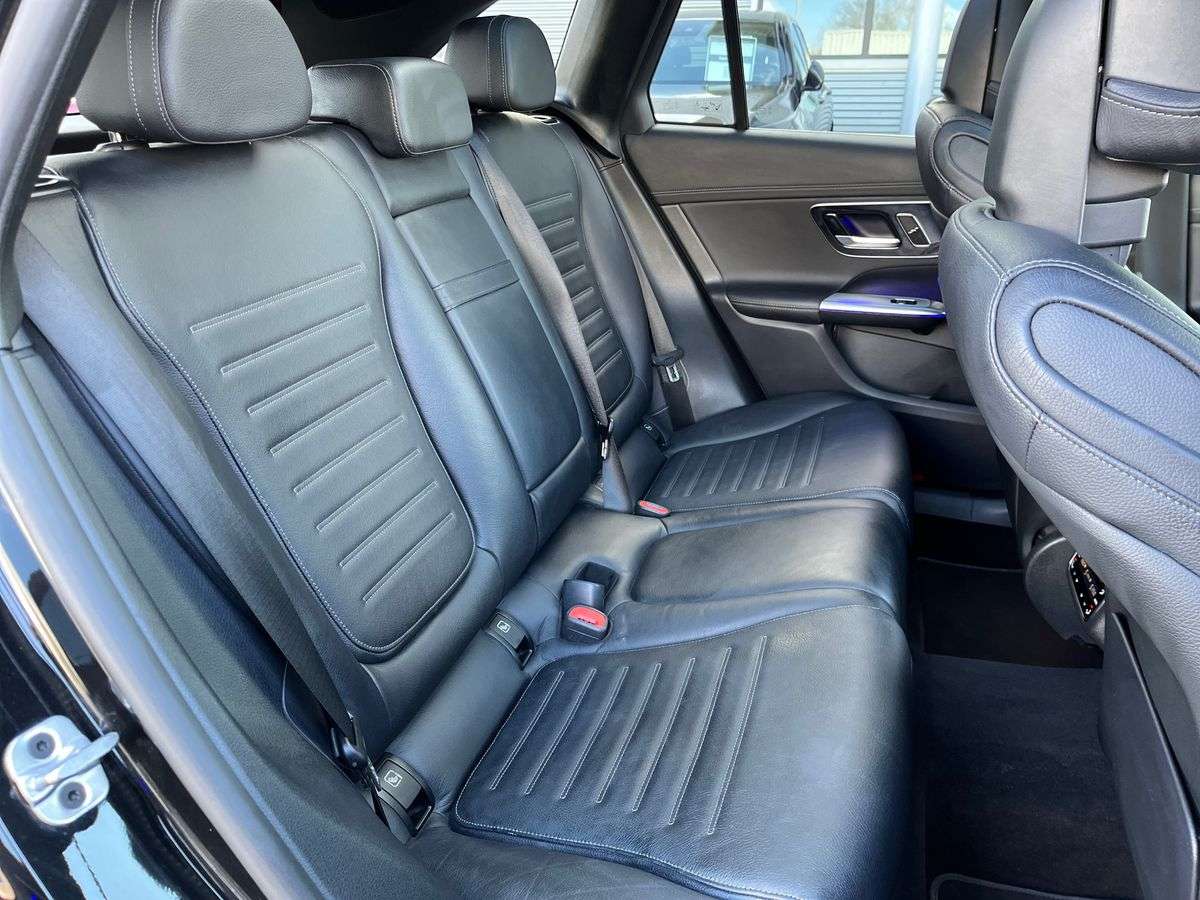 Used Mercedes-Benz GLC 2023 for sale - 78070629: Photo 16