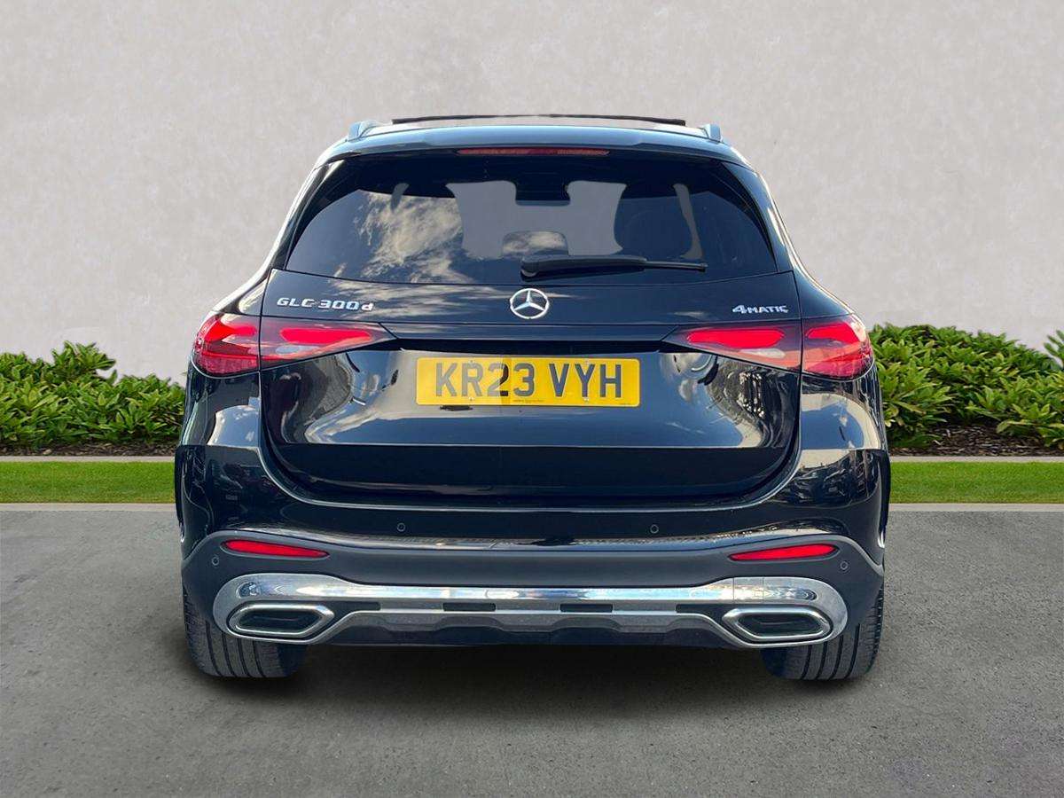 Used Mercedes-Benz GLC 2023 for sale - 78070629: Photo 4