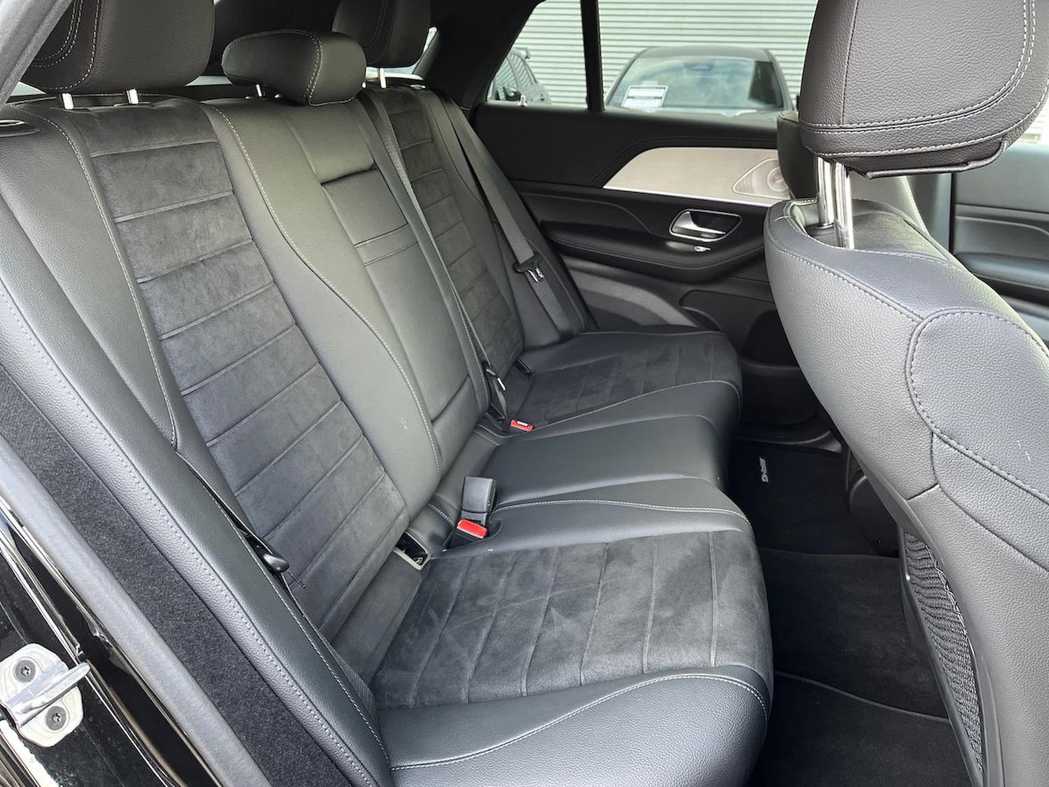 Used Mercedes-Benz GLE-Class 2025 for sale - 76127229: Photo 16