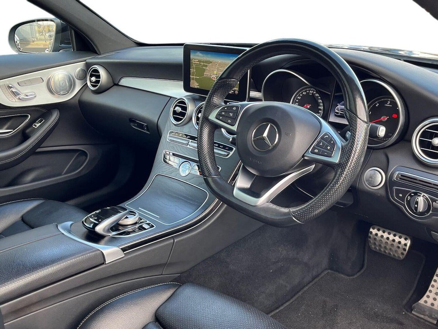 Used Mercedes-Benz C Class 2016 for sale - 76382674: Photo 15