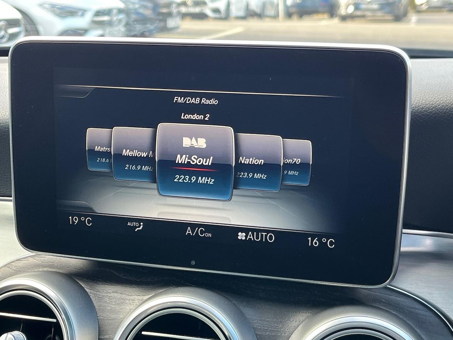 Used Mercedes-Benz C Class 2016 for sale - 76382674: Photo 25