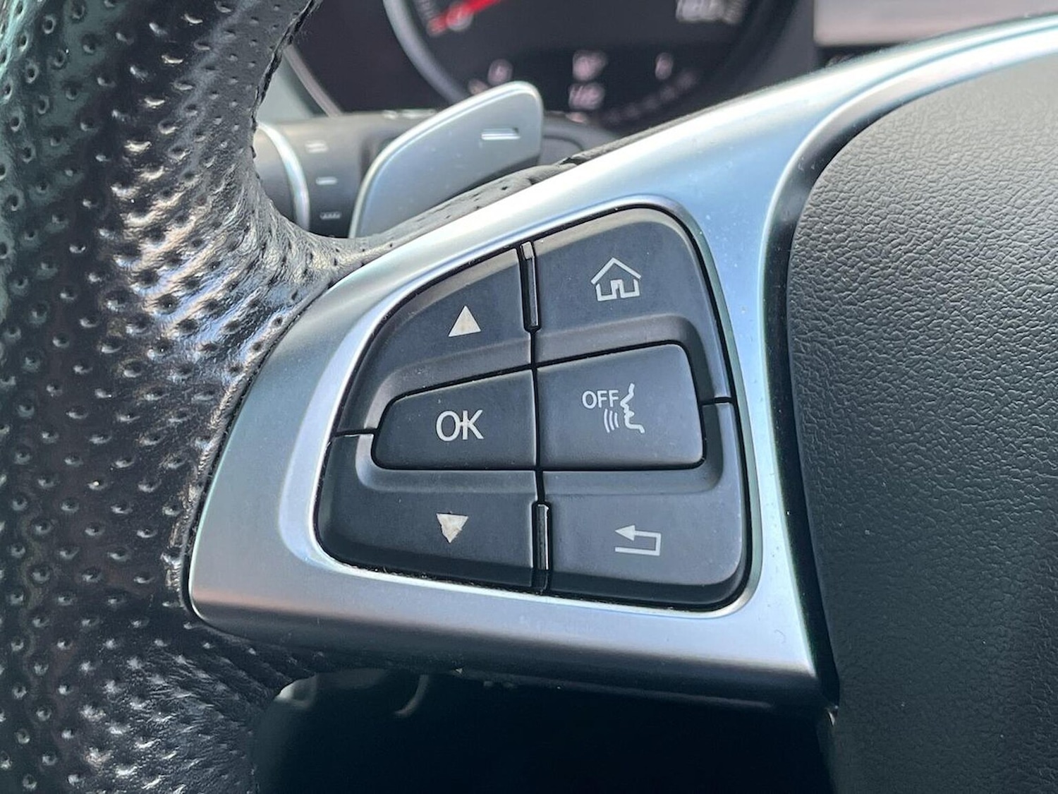 Used Mercedes-Benz C Class 2016 for sale - 76382674: Photo 26