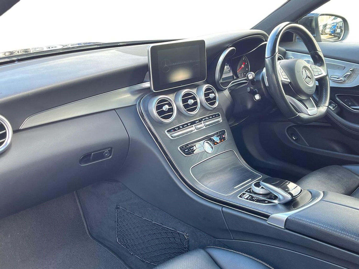 Used Mercedes-Benz C Class 2016 for sale - 76382674: Photo 7