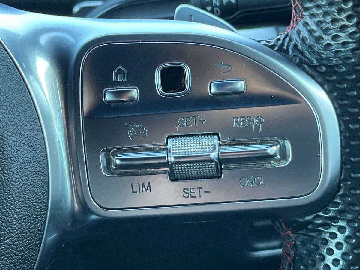 Used Mercedes-Benz GLB 2023 for sale - 78194095: Photo 27