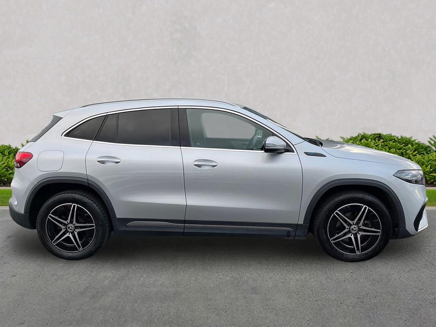 Used Mercedes-Benz EQA 2022 for sale - 76605518: Photo 3