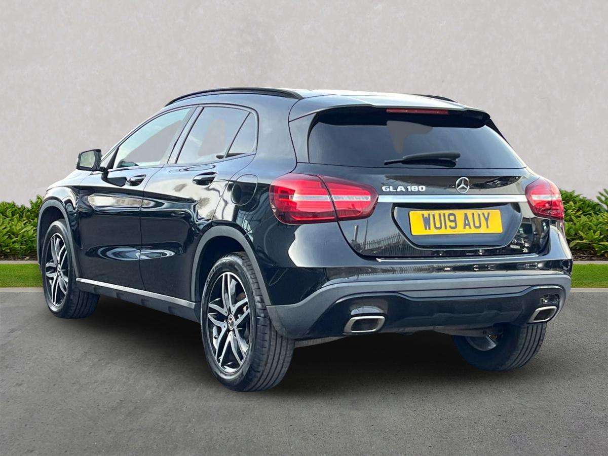 Used Mercedes-Benz GLA 2019 for sale - 78191385: Photo 2