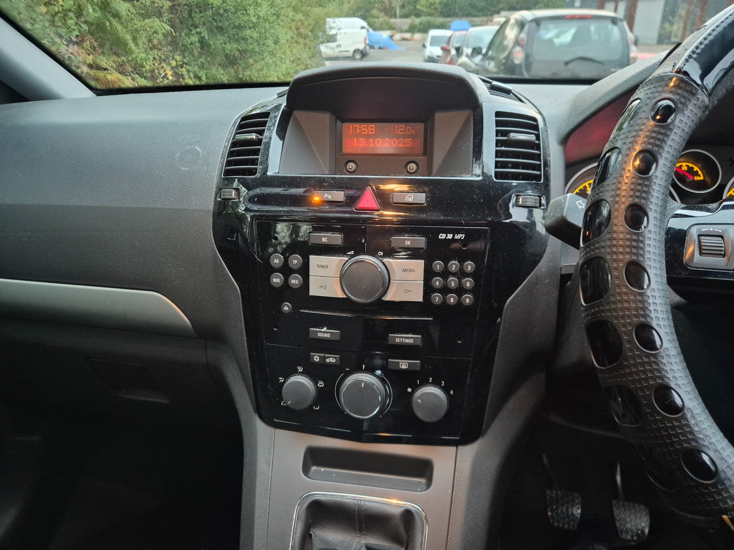 Used Vauxhall Zafira 2012 for sale - 76545727: Photo 5