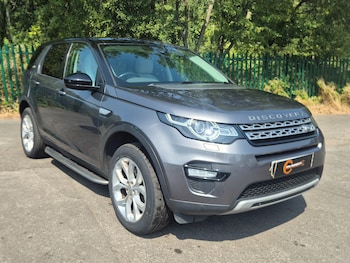 Used Land Rover Discovery Sport 2016 for sale - 79537541: Photo