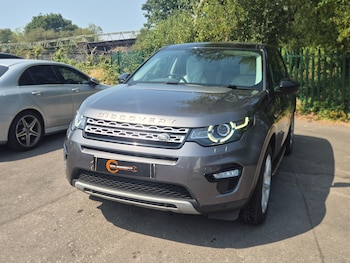 Used Land Rover Discovery Sport 2016 for sale - 79537541: Photo