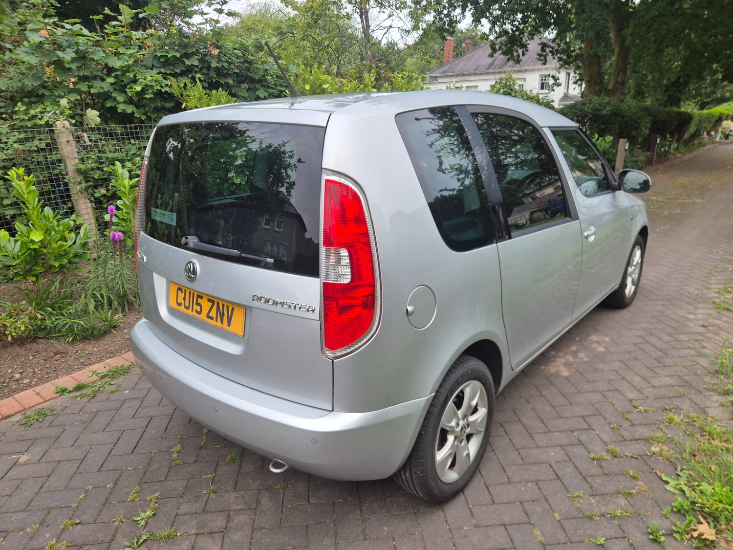 Vehicle 5