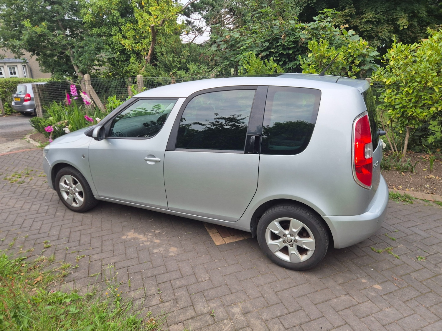 Vehicle 8