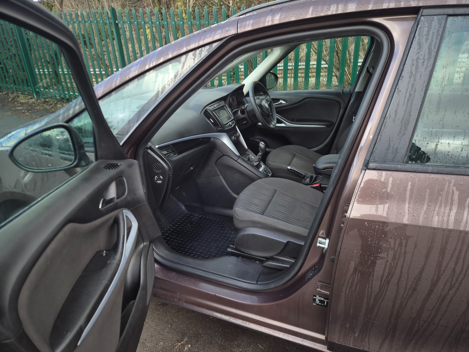 Used Vauxhall Zafira 2017 for sale - 77233996: Photo 9