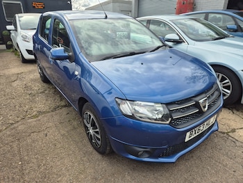 2013 (63) - 1.5 dCi Laureate 5dr