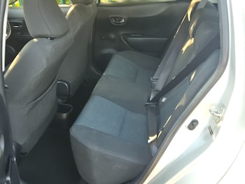 Used Toyota Yaris 2012 for sale - 79198784: Photo