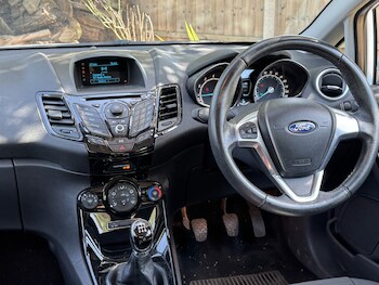 Used Ford Fiesta 2014 for sale - 78674079: Photo