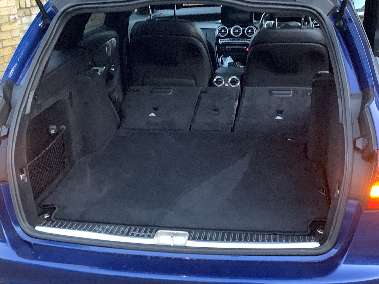 Used Mercedes-Benz C Class 2015 for sale - 76596565: Photo 20