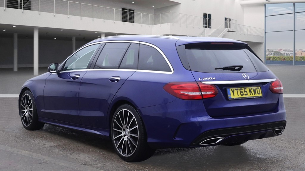 Used Mercedes-Benz C Class 2015 for sale - 76596565: Photo 3