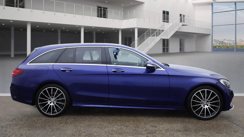 Used Mercedes-Benz C Class 2015 for sale - 76596565: Photo 5