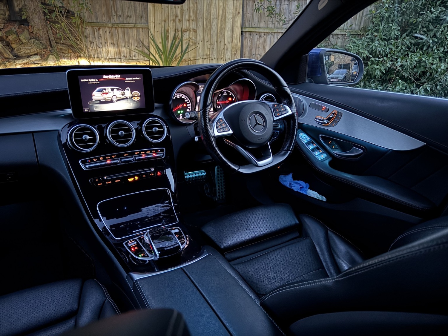 Used Mercedes-Benz C Class 2015 for sale - 76596565: Photo 73